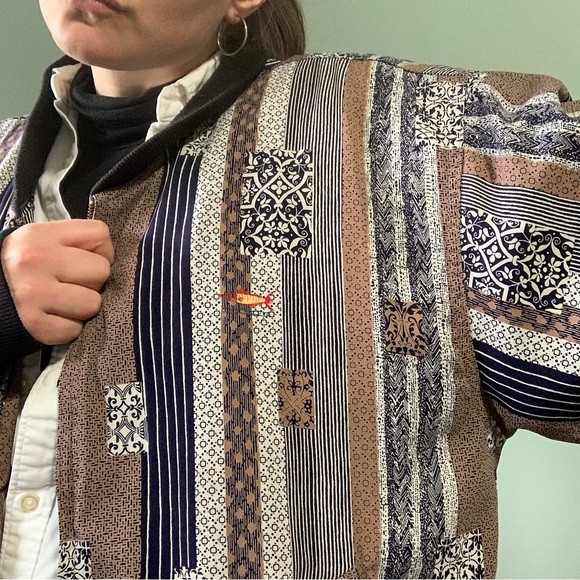 VINTAGE printed bomber - Picture 7 of 14